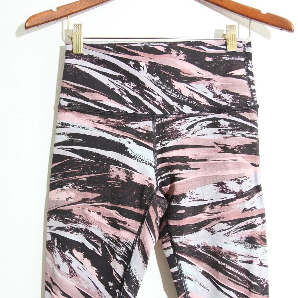 Lululemon Wunder Under High-Rise 7/8 Tight Leggings *Full-On Luxtreme 25